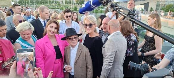 Молча помахал всем на прощание: обнародована душераздирающая предсмертная съемка Юдашкина dqxikeidqxiqxtsld