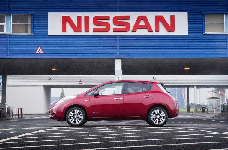  Nissan Leaf      eBay-