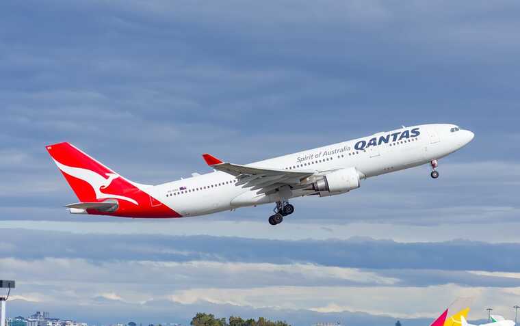          Qantas