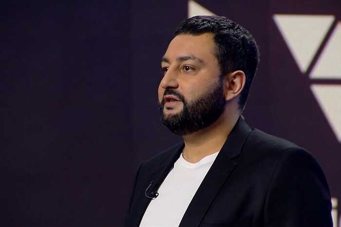       YouTube  Spotify    RuTube