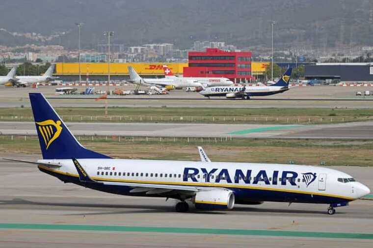  Ryanair   ,     