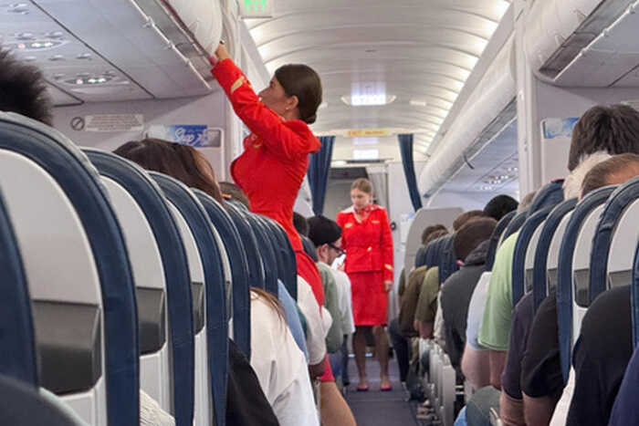 Авиакомпания в США потеряла 70 тыяч долларов из-за ошибки стюардессы