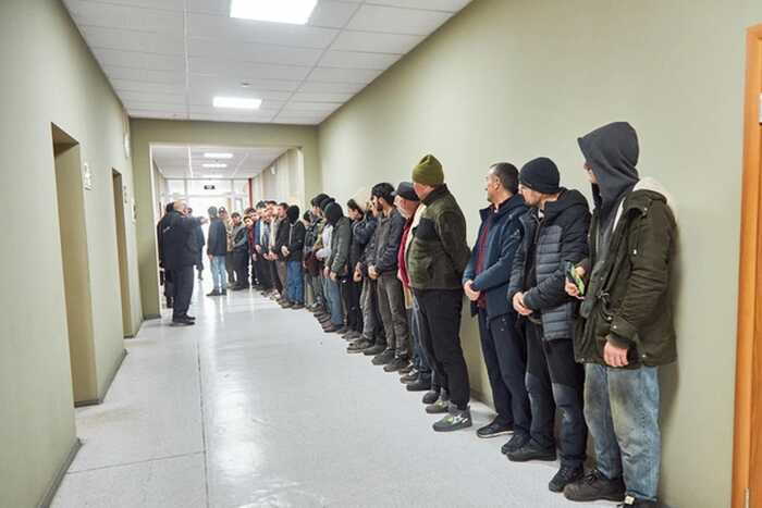 Жительница Уфы фиктивно прописала 150 мигрантов и получила штраф 350 тысяч рублей