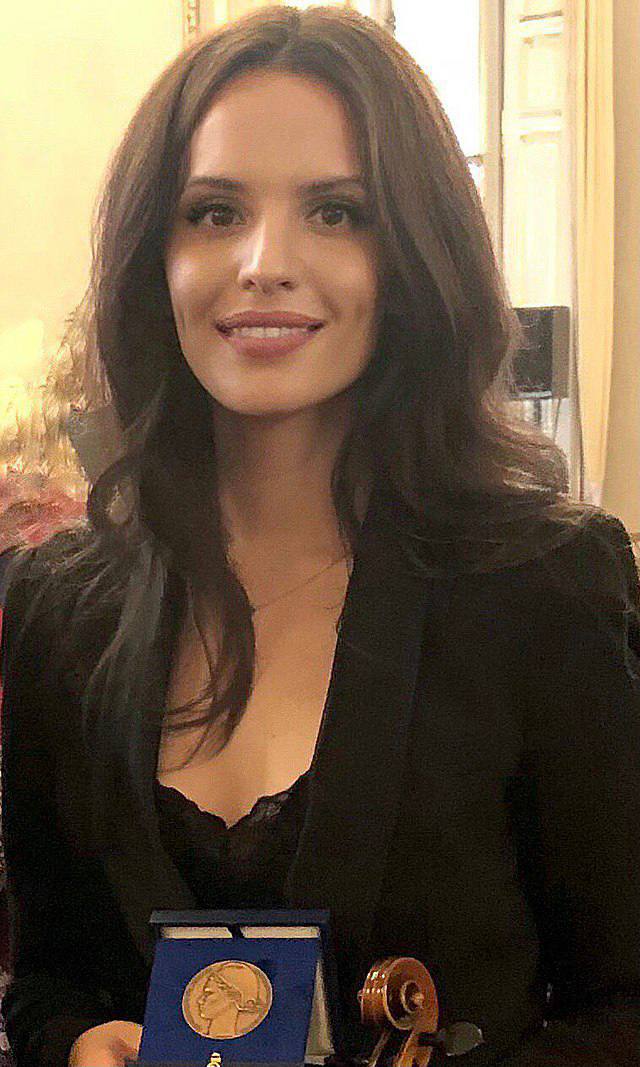 huixrikqiuzant tidttiqzqiqkdncr rxidquidtriquatf dqxikeidqxiqxtsld