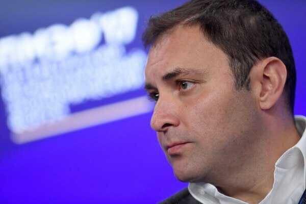 Все под Максимку: вице-мэр перегоняет активы используя Совкомбанк? Все под Максимку: вице-мэр перегоняет активы используя Совкомбанк? tidttiqzqiqkdkrt dqxikeidqxiqxtsld