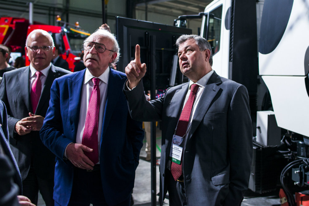 nikolaevs Выбор Собянина: миллиарды в Англию для мафии