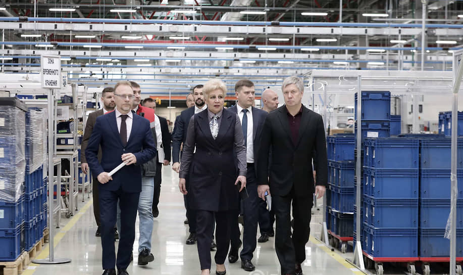   ( )           dqxikeidqxiqxtsld