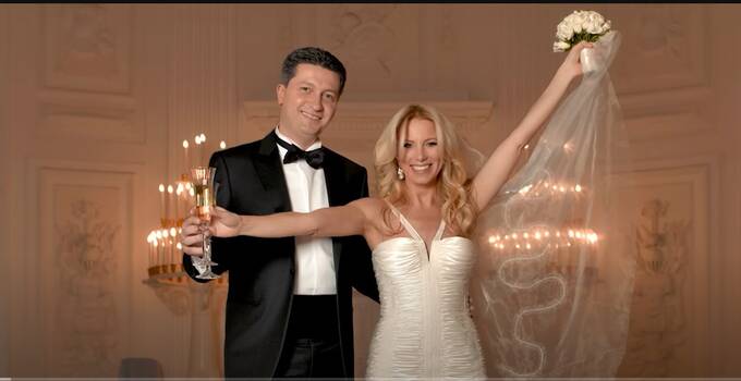 Кто и чем оплачивает жене замминистра обороны России Светлане Ивановой каникулы в Сен-Тропе