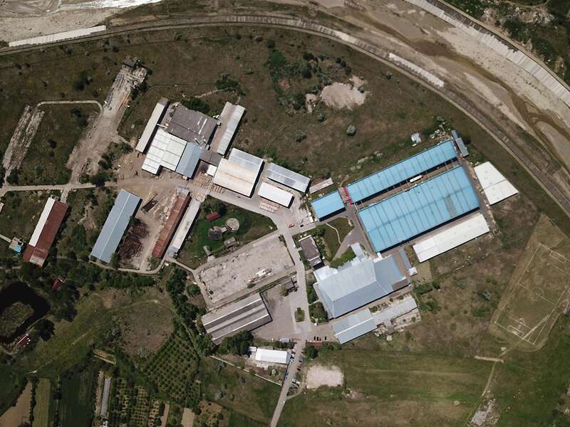 An arial view of a tobacco factory dqxikeidqxiqxtsld