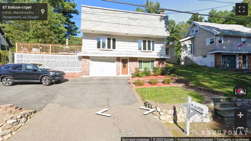 Вилла словно нависает над Лигурийским морем. Площадь примыкающего участка — почти гектар