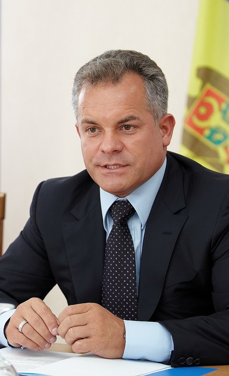 Vlad Plahotniuc cropped 2 dqeiqeriqhuiqqq dqxikeidqxiqxtsld